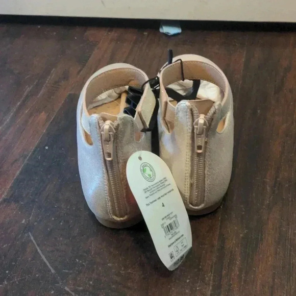 Wonder Nation Big Girl Ballet Flats with Ankle Strap - Picture 3 of 9